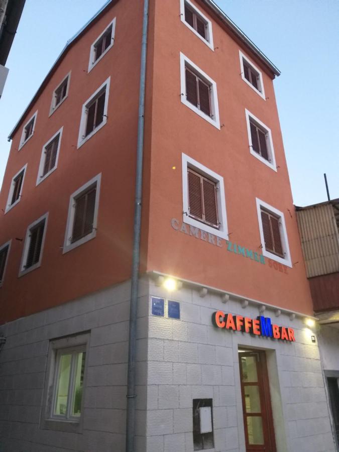 Buffet M Apartments And Rooms Obrovac Exterior photo